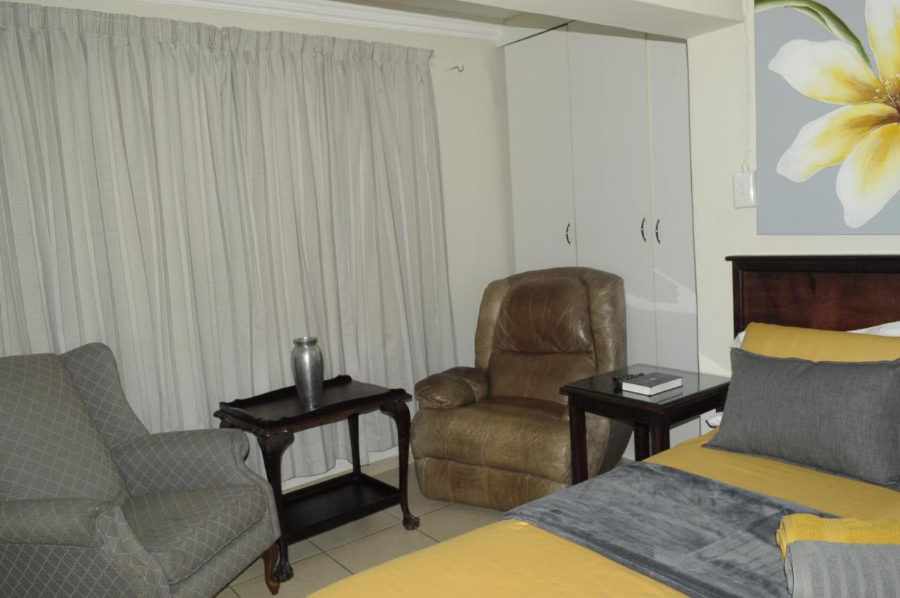 @Home Guest House Rustenburg Kültér fotó