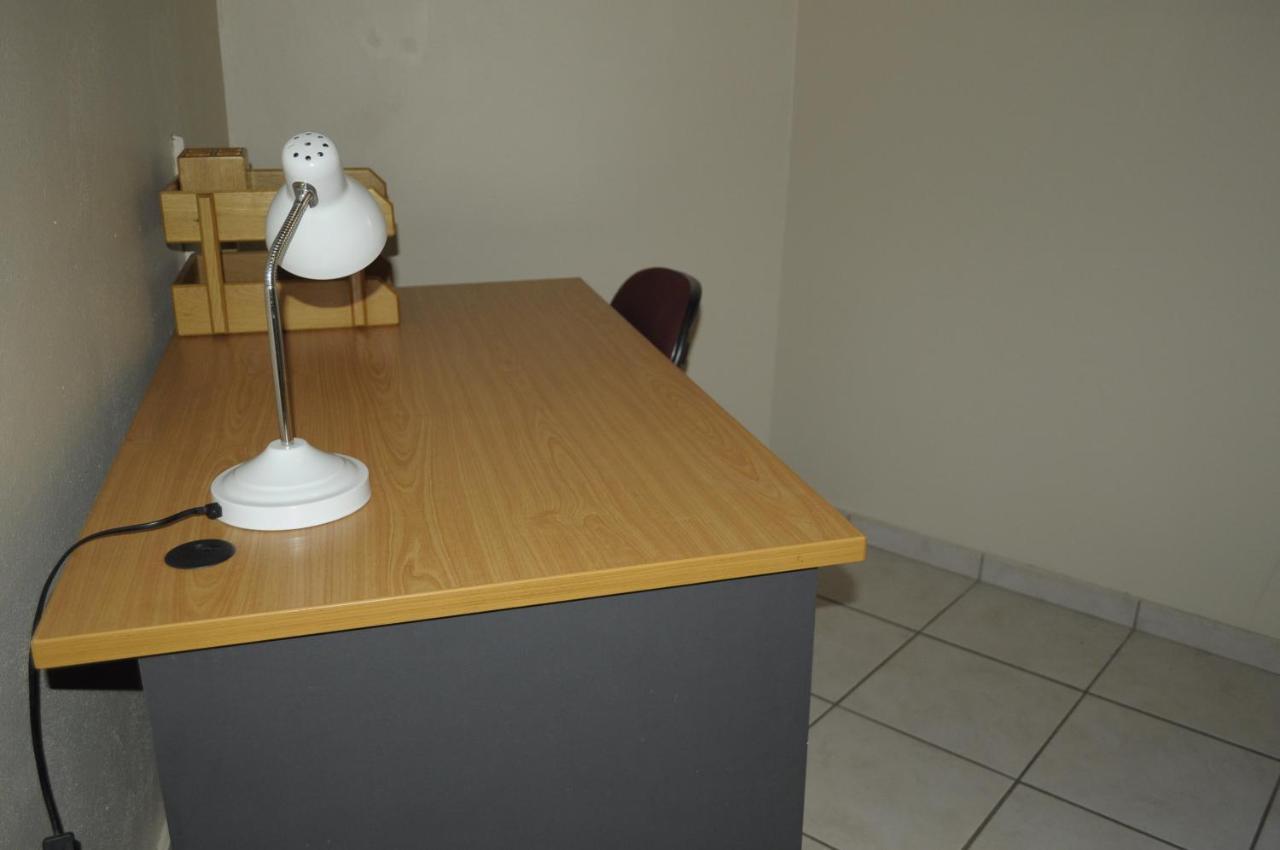 @Home Guest House Rustenburg Kültér fotó