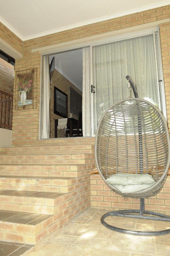 @Home Guest House Rustenburg Kültér fotó