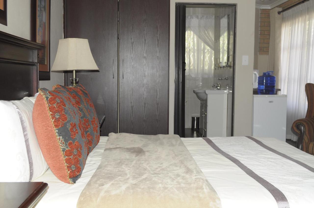 @Home Guest House Rustenburg Kültér fotó